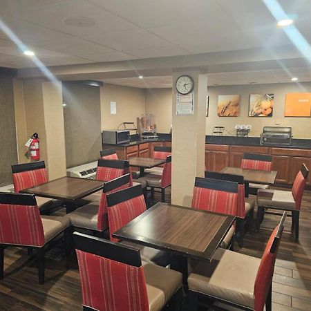 Comfort Inn Wethersfield - Hartford Exteriör bild