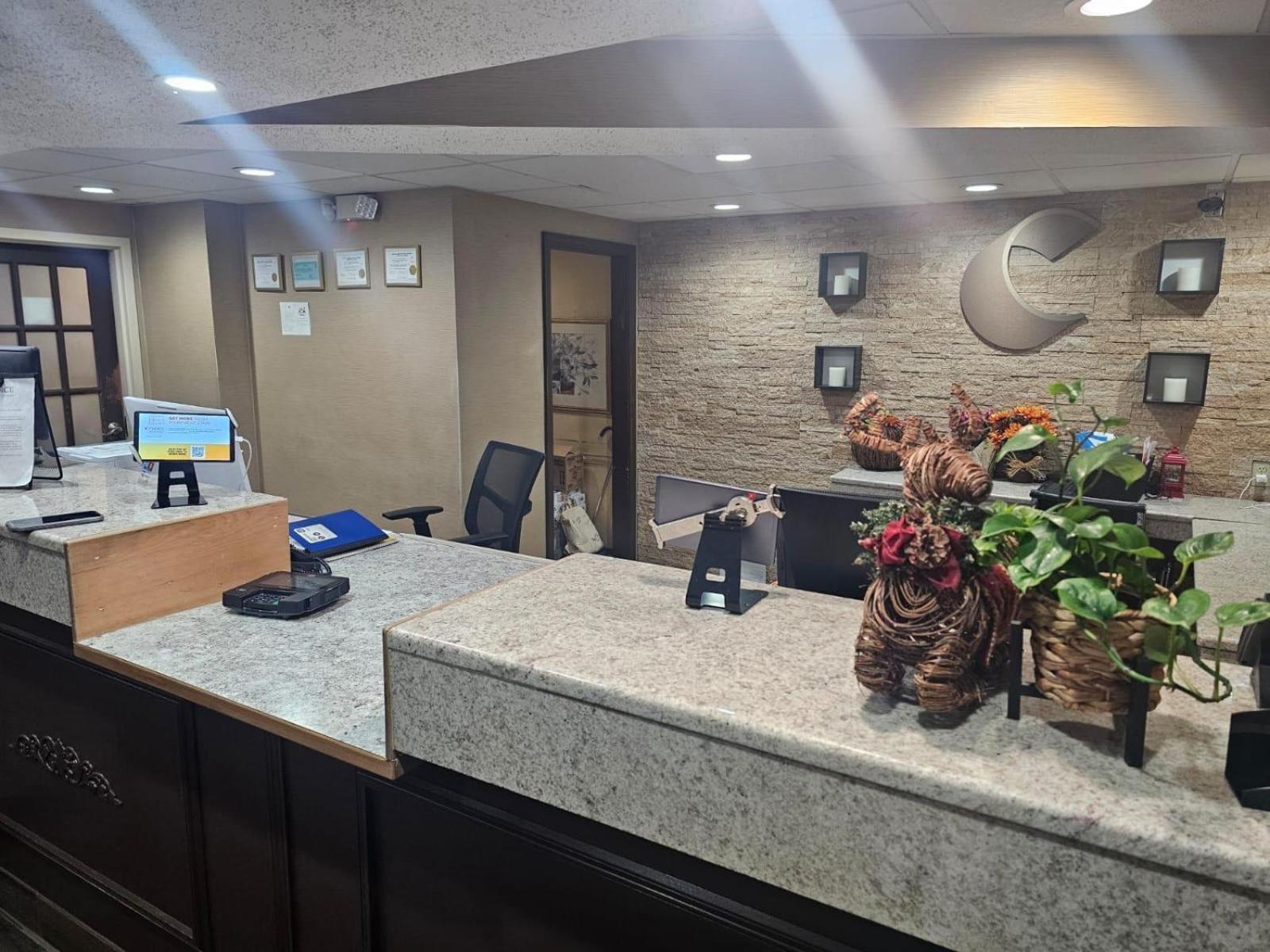 Comfort Inn Wethersfield - Hartford Exteriör bild